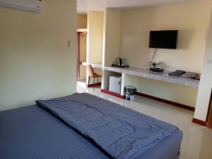 Modern-rooms-near-Chomtawan-2